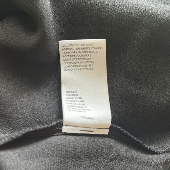 BHLDN Amelia Deep-V Flutter-Sleeve Satin A-Line Gown BLACK US 20 W NEW - Picture 10 of 10